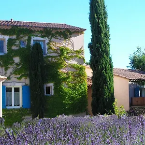Bed & Breakfast Clos Des Lavandes - Et De Charme Climatisees-luberon, Lacoste (Vaucluse)